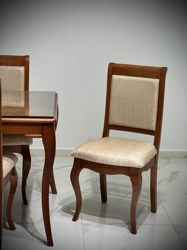 TABLE SIENNE 08 CHAISES – Image 3