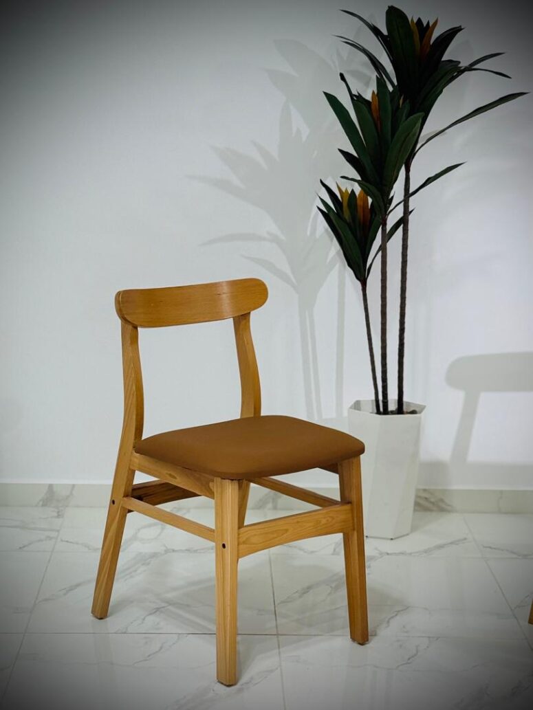 CHAISES DE CUISINE – Image 2